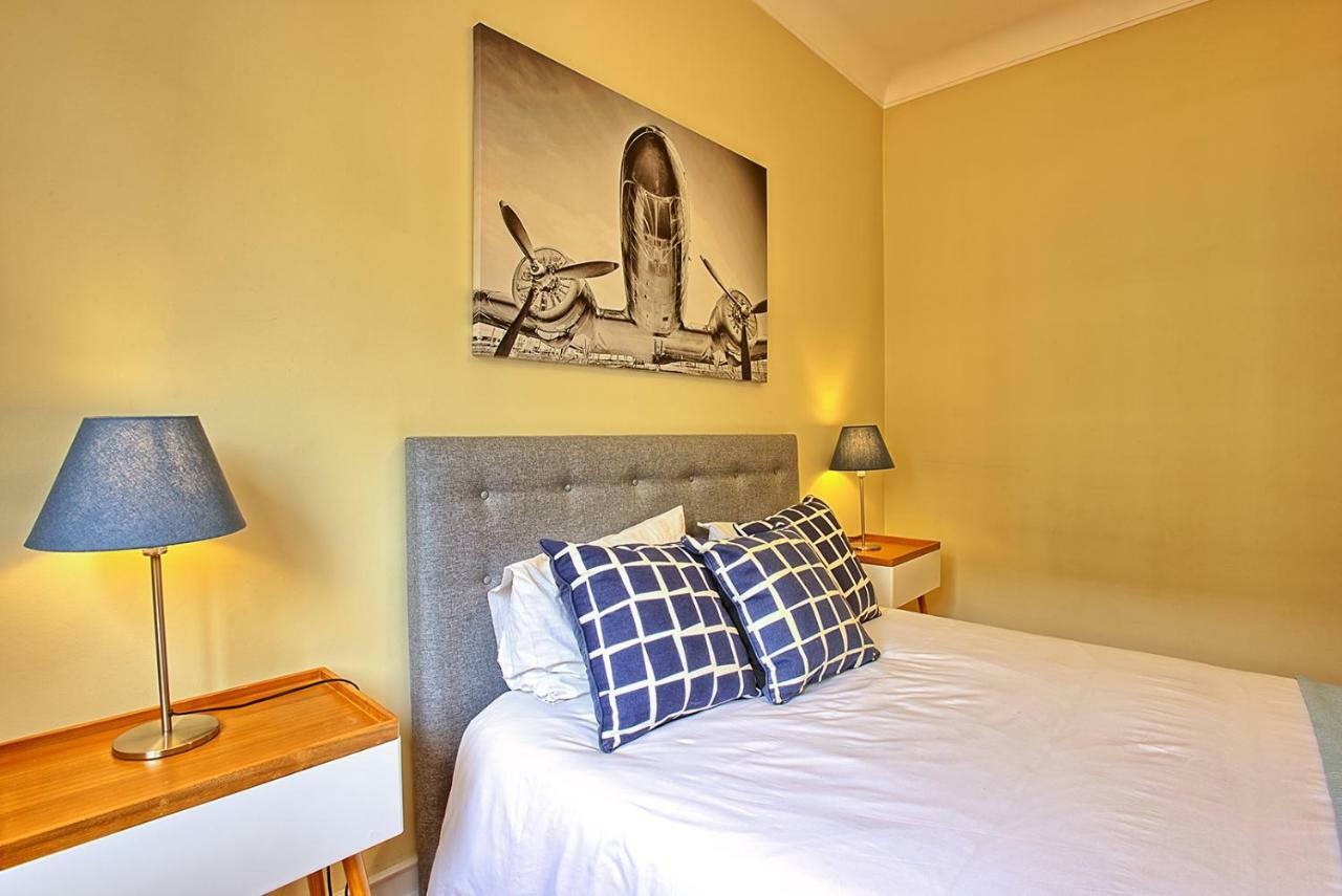 Almirante 3-Four Bedrooms Lisbona Esterno foto
